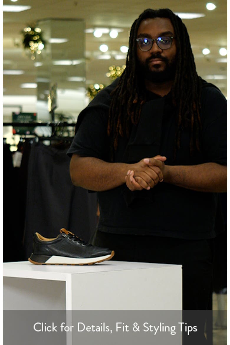 Kinnon Jogger Sneaker video