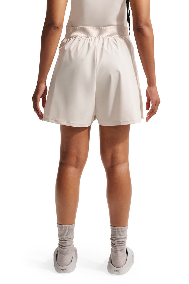 24.7 PerfectStretch Dri-FIT High Waist Shorts, Alternate, color, LIGHT OREWOOD BROWN