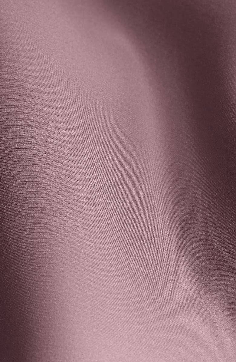 Nike Universa Medium-Support High-Waisted Pocket Biker Shorts, Alternate, color, 502 Tattoo/Burgundy Crush