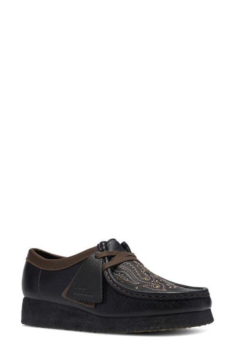 Wallabee Leather Lace-Up Shoe