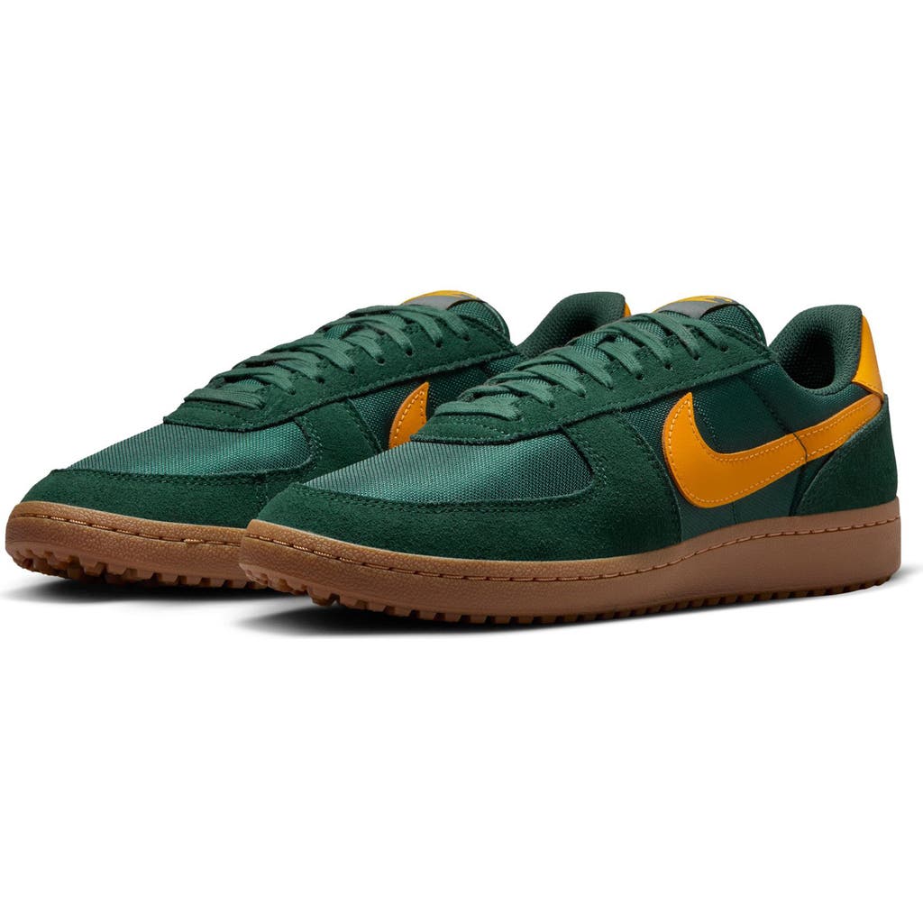 Nike Field General Sneakers In Green