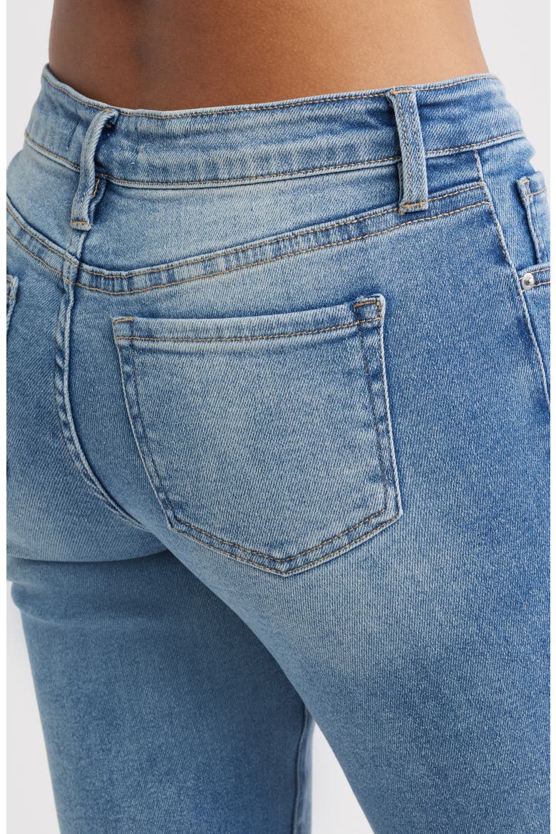 Essential Low Rise Denim Capri Jeans, Alternate, color, MEDIUM BLUE