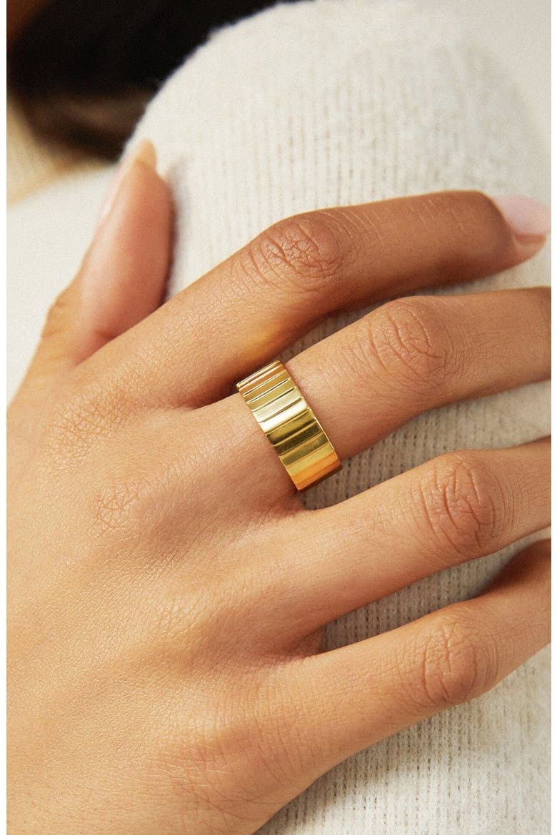 Infinity Ring, Alternate, color, Vermeil / Yellow