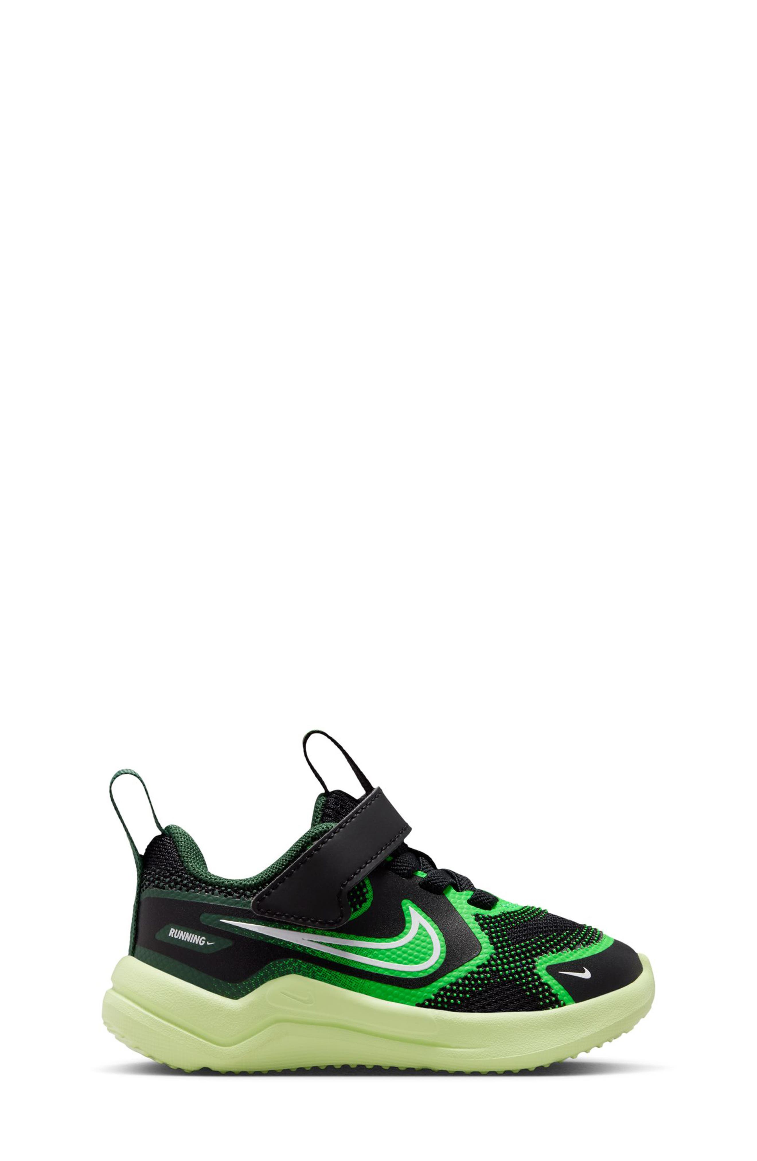 Nike Cosmic Runner Running Shoe, Alternate, color, Black/ White/ Liquid Lime/ Fir