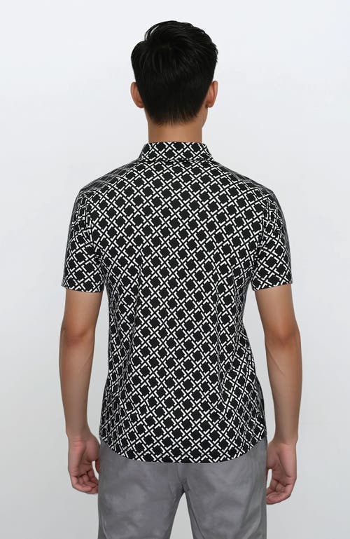 24sevenmen Wrinkle Resistant 3 Button Geometric Black Polo Shirt In Multi