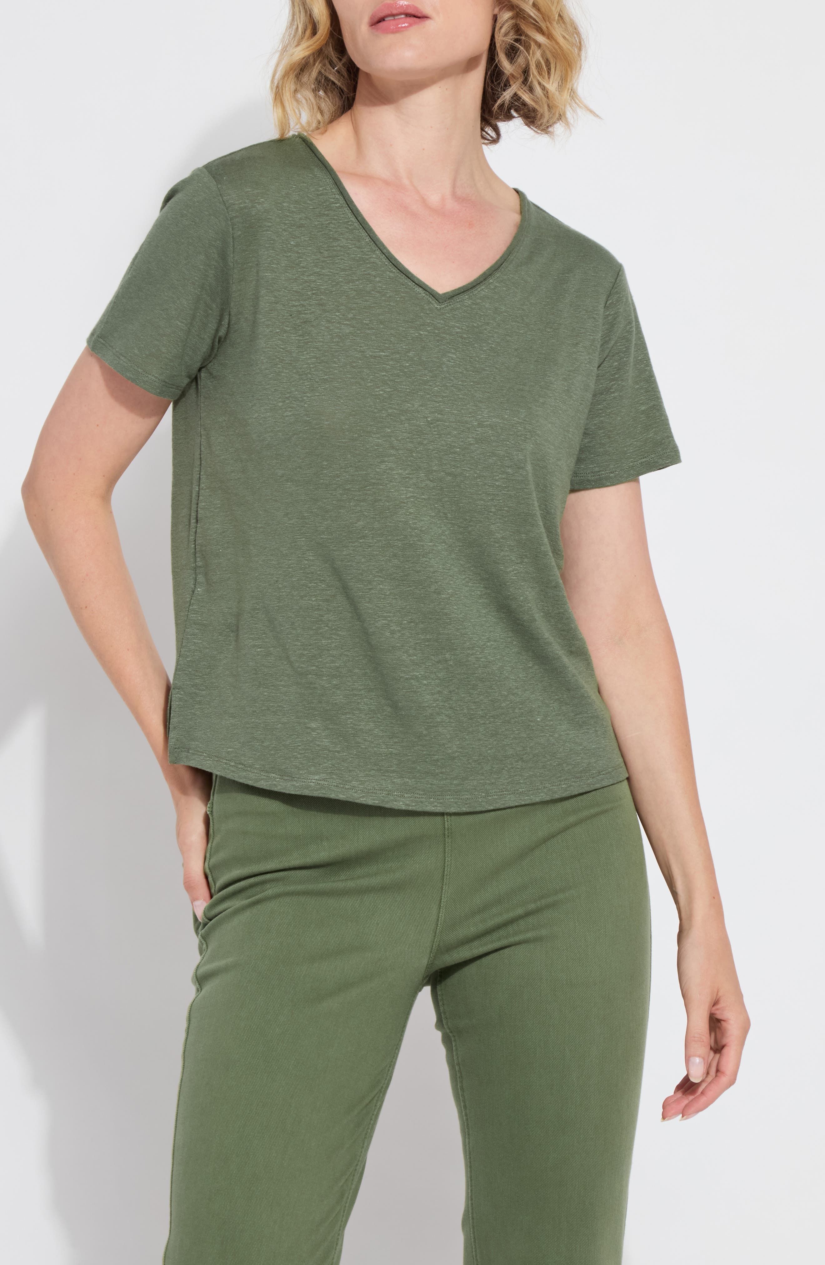 Lysse Cyrus Box Cut V-Neck T-Shirt