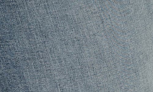 Silver Jeans Co. Suki Curvy Mid Rise Capri Jeans In Indigo