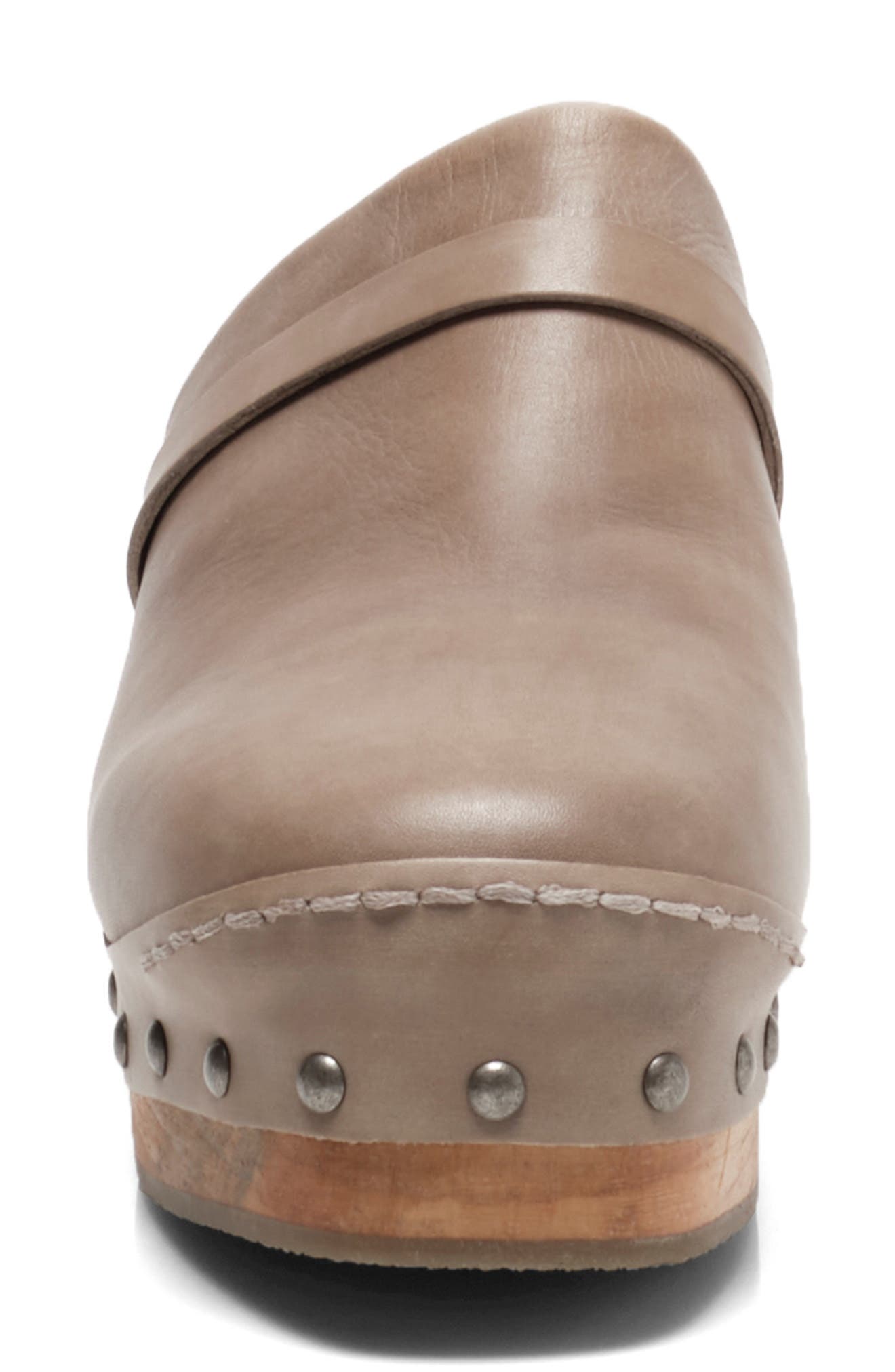 Calabasas Clog, Alternate, color, WASHED TAUPE