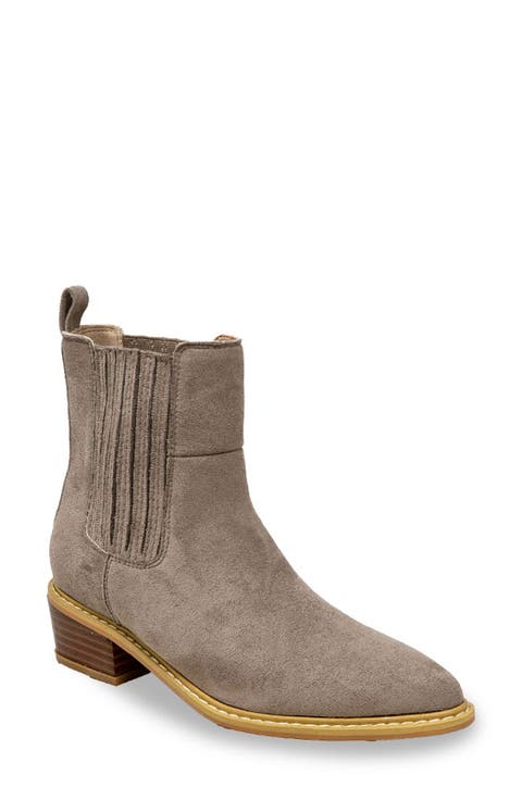 Western Block Heel Chelsea Boot (Women)