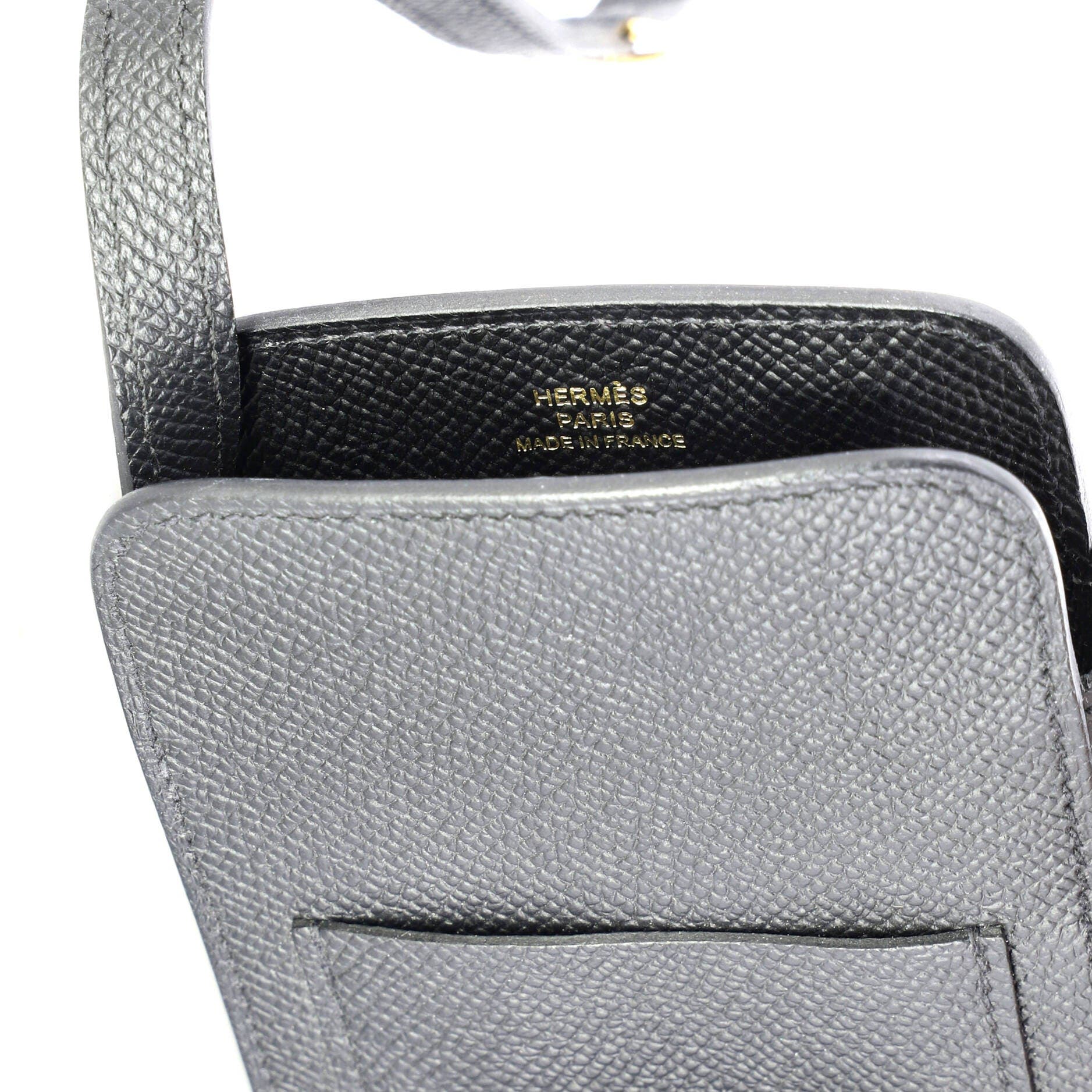 Pre-Owned Hermes Hermesway Phone Case Crossbody Bag Epsom, Alternate, color, Noir