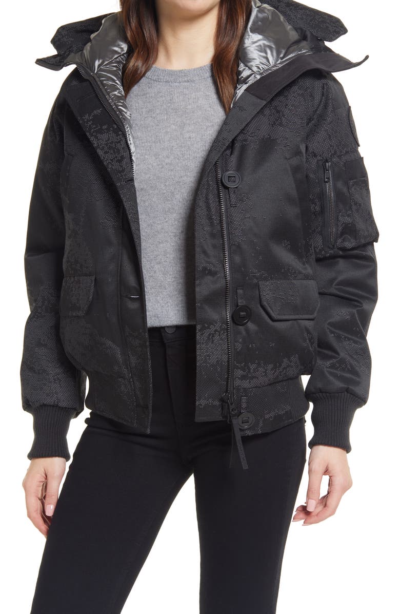 Canada Goose Chilliwack Holiday 625 Fill Power Down Hooded Bomber Jacket, Main, color, 