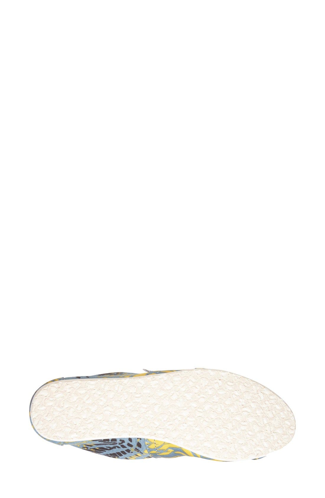 'Classic' Print Slip-On, Alternate, color, MEDIUM BLUE