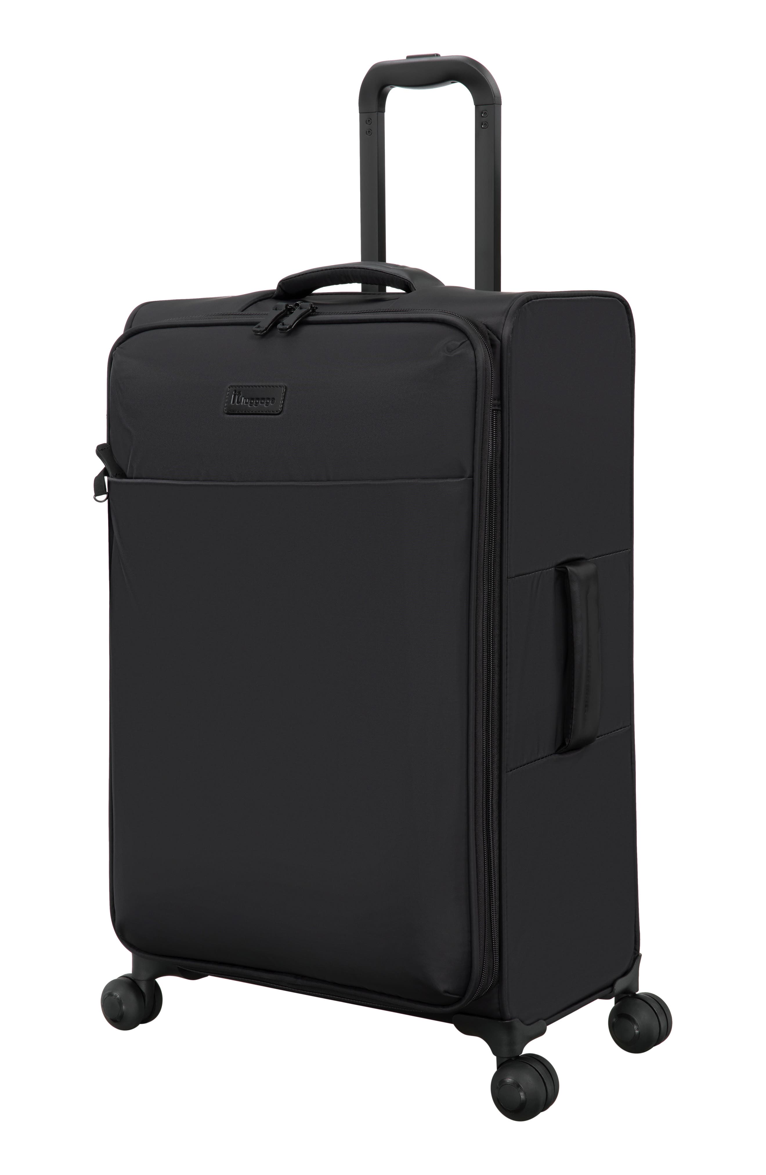 IT LUGGAGE Lustrous 27-Inch Softside Spinner Luggage