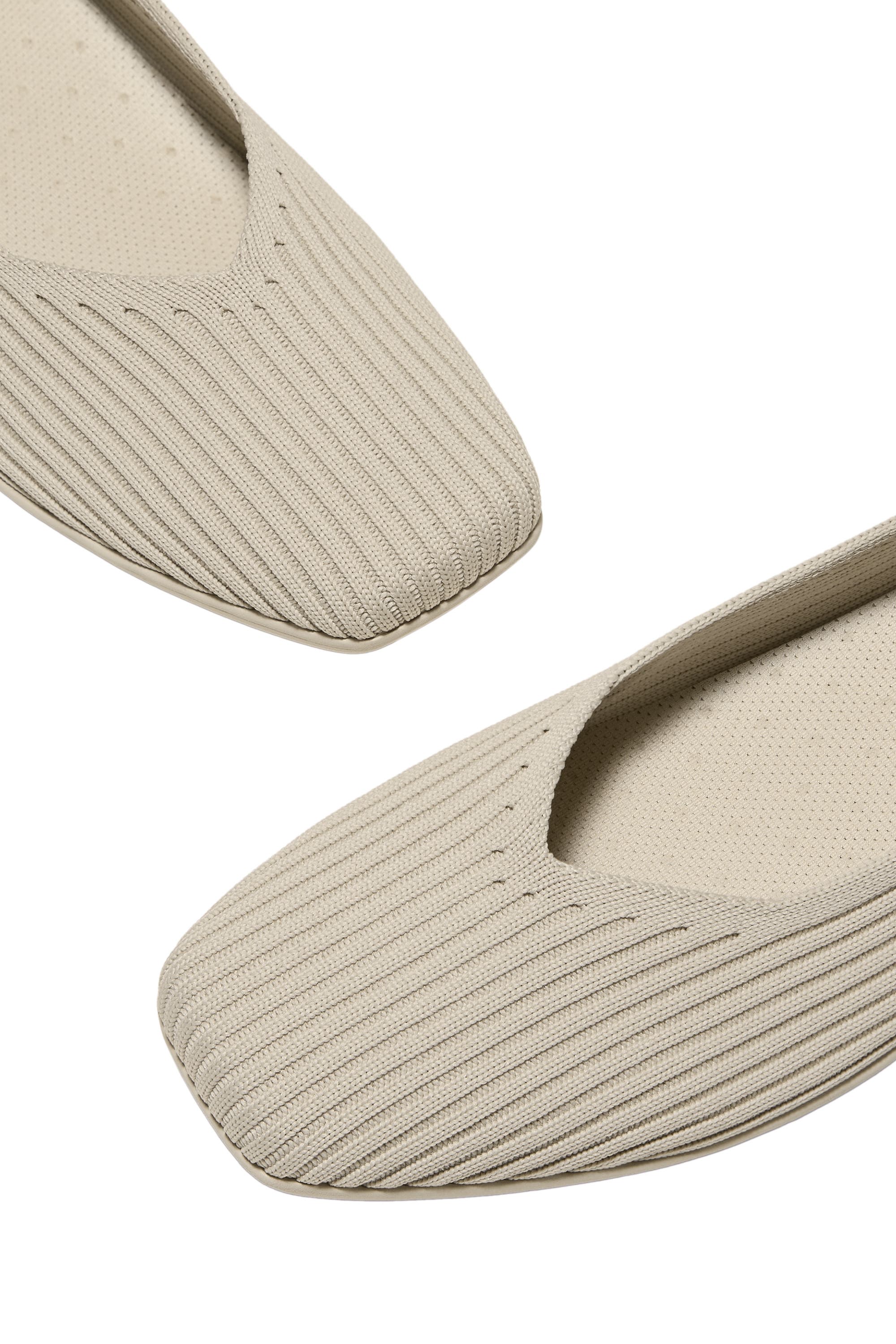 Margot Walker Air Lightweight Square-Toe Flats, Alternate, color, BEIGE WATER RPT