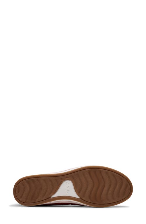 Clarks Breeze Vibe In Cherry