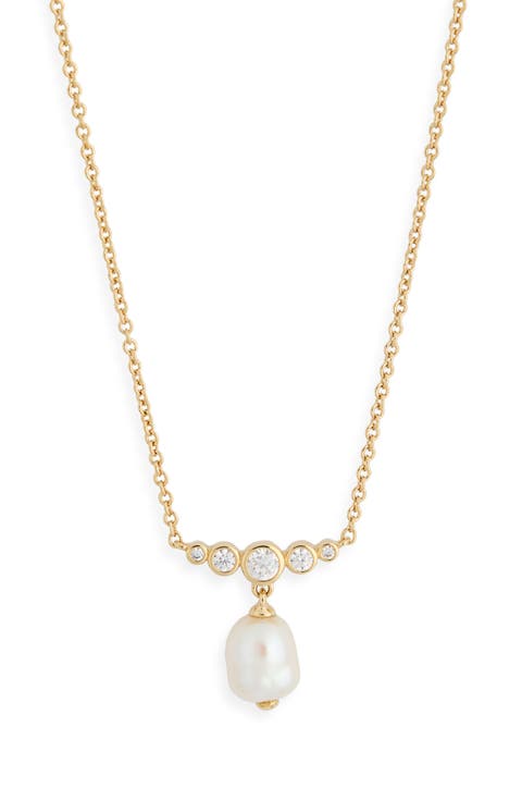 Siren Faux Pearl Pendant Necklace