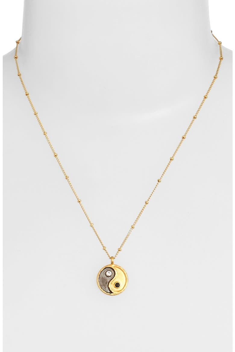'Yin Yang' Pendant Necklace, Alternate, color, BLACK/ GOLD
