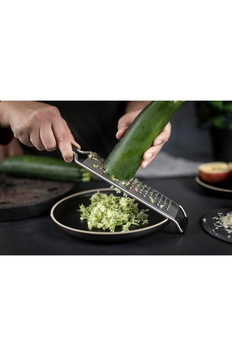Kuhn Rikon Essential Medium Grater with Ultra-Sharp Stainless Steel Blade for Cheese, Vegetables & Fruit, Alternate, color, Silver