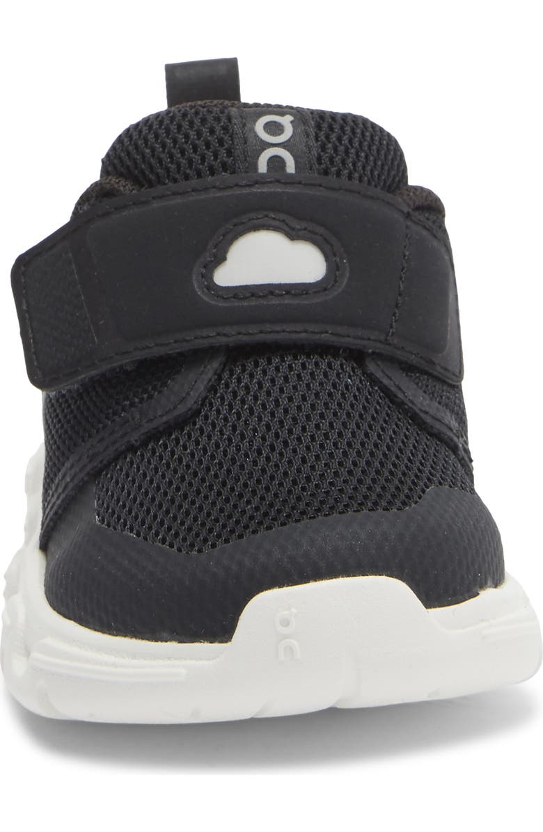 On Kids' Cloud Dash Sneaker, Alternate, color, Black/White