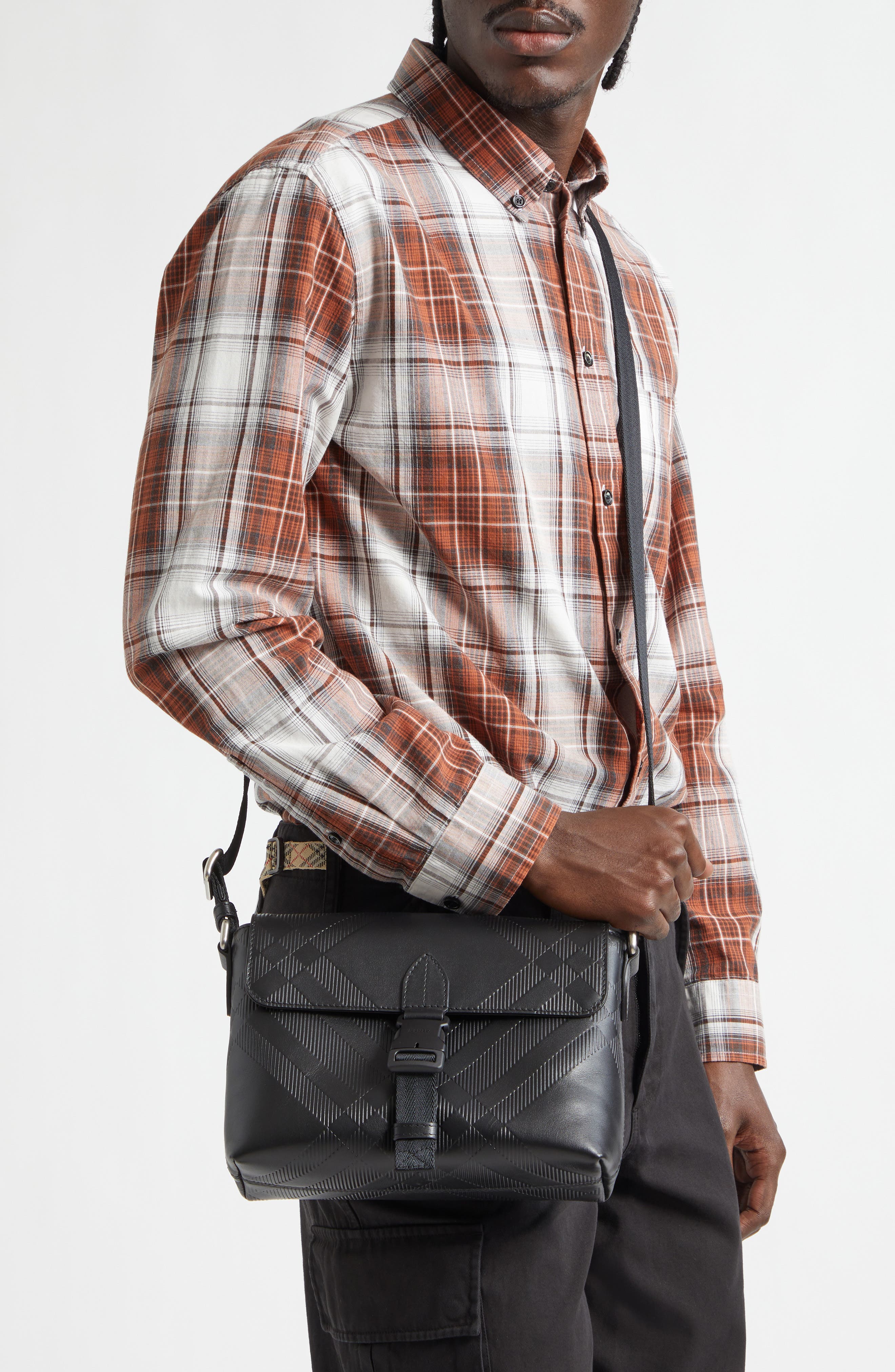 Burberry Small Buckle Messenger Bag, Alternate, color, Black