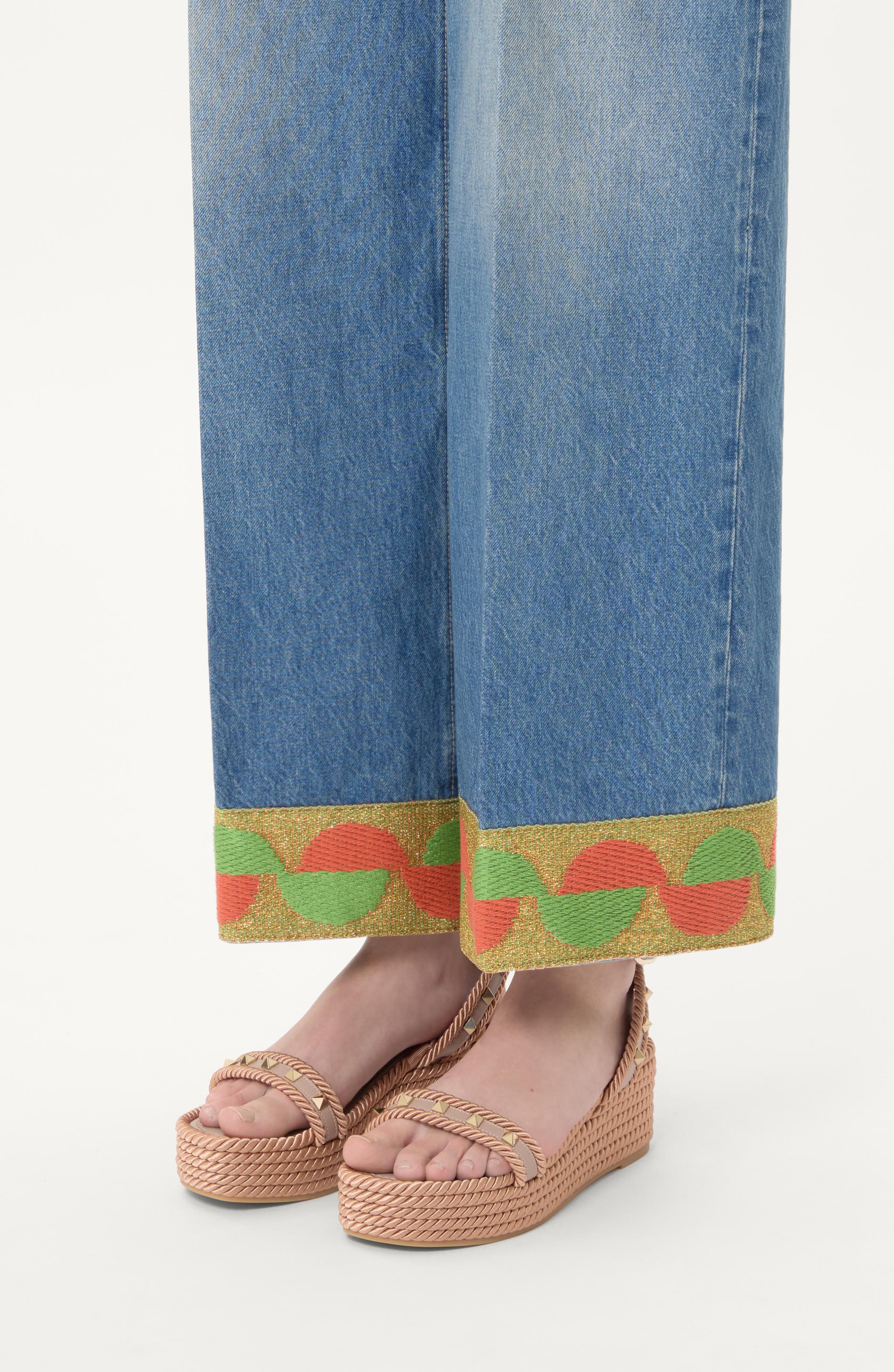 Valentino Garavani Rockstud Espadrille Wedge Sandal, Alternate, color, Poudre