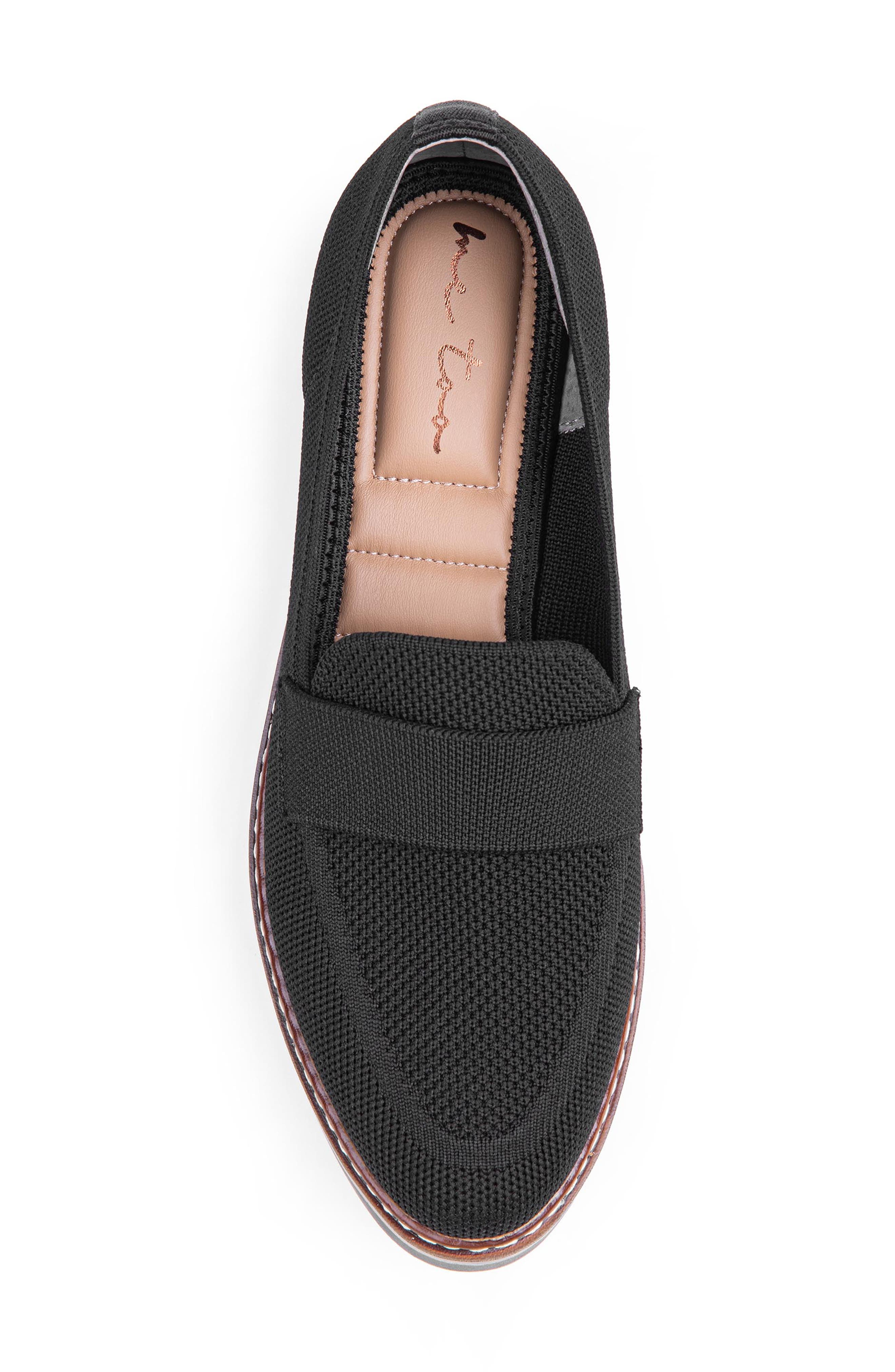 Me Too Barrett Loafer, Alternate, color, Black