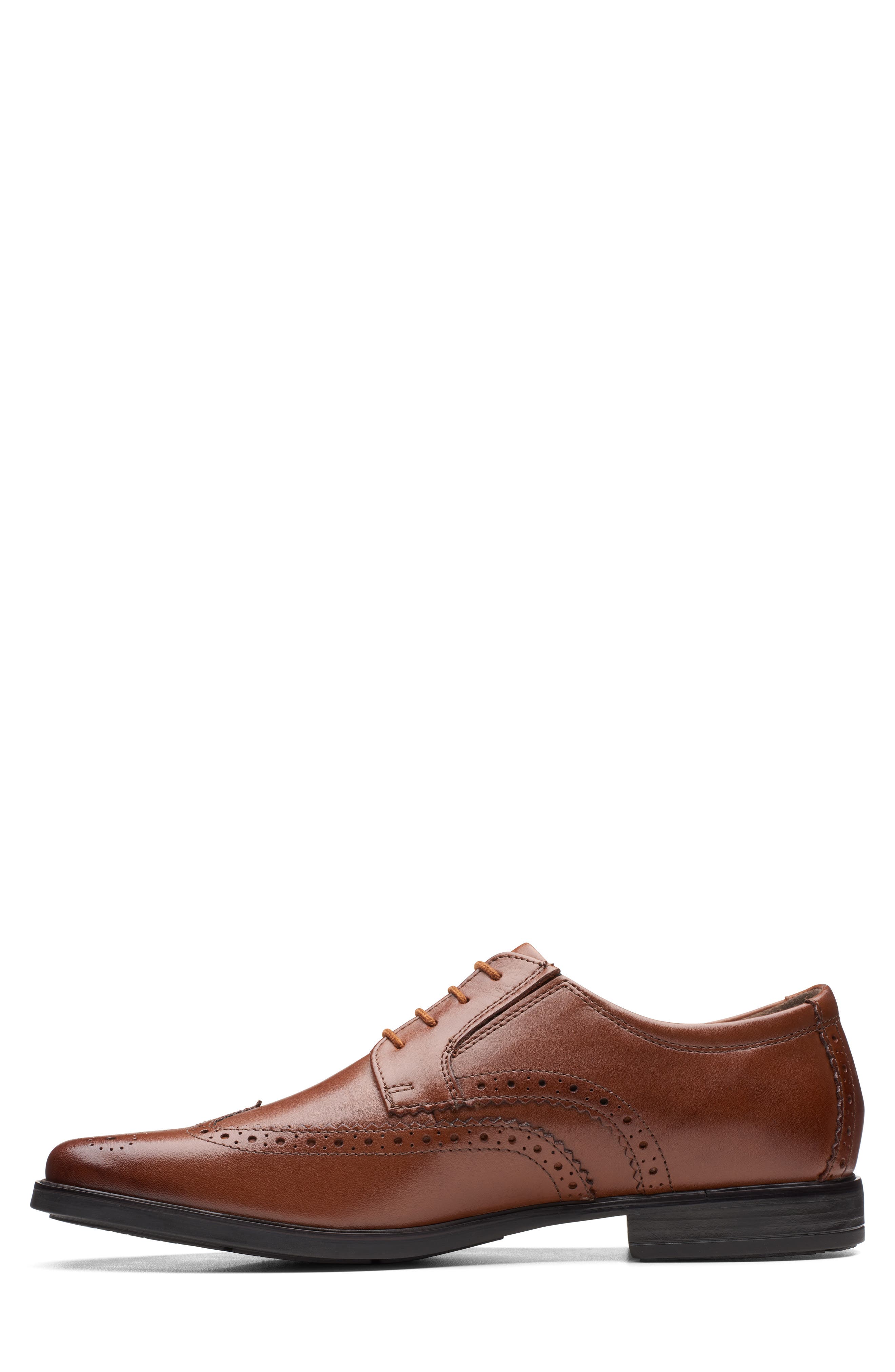 Clarks<sup>®</sup> Howard Wingtip Oxford, Alternate, color, Dark Tan Lea