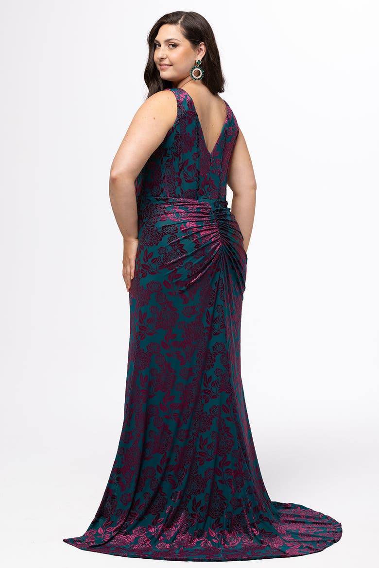 Plus-Size Fitted Velvet Burnout Formal Gown with Slit, Alternate, color, Wildberry