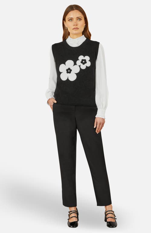 Yumi Tailored Cigarette Pants In Black