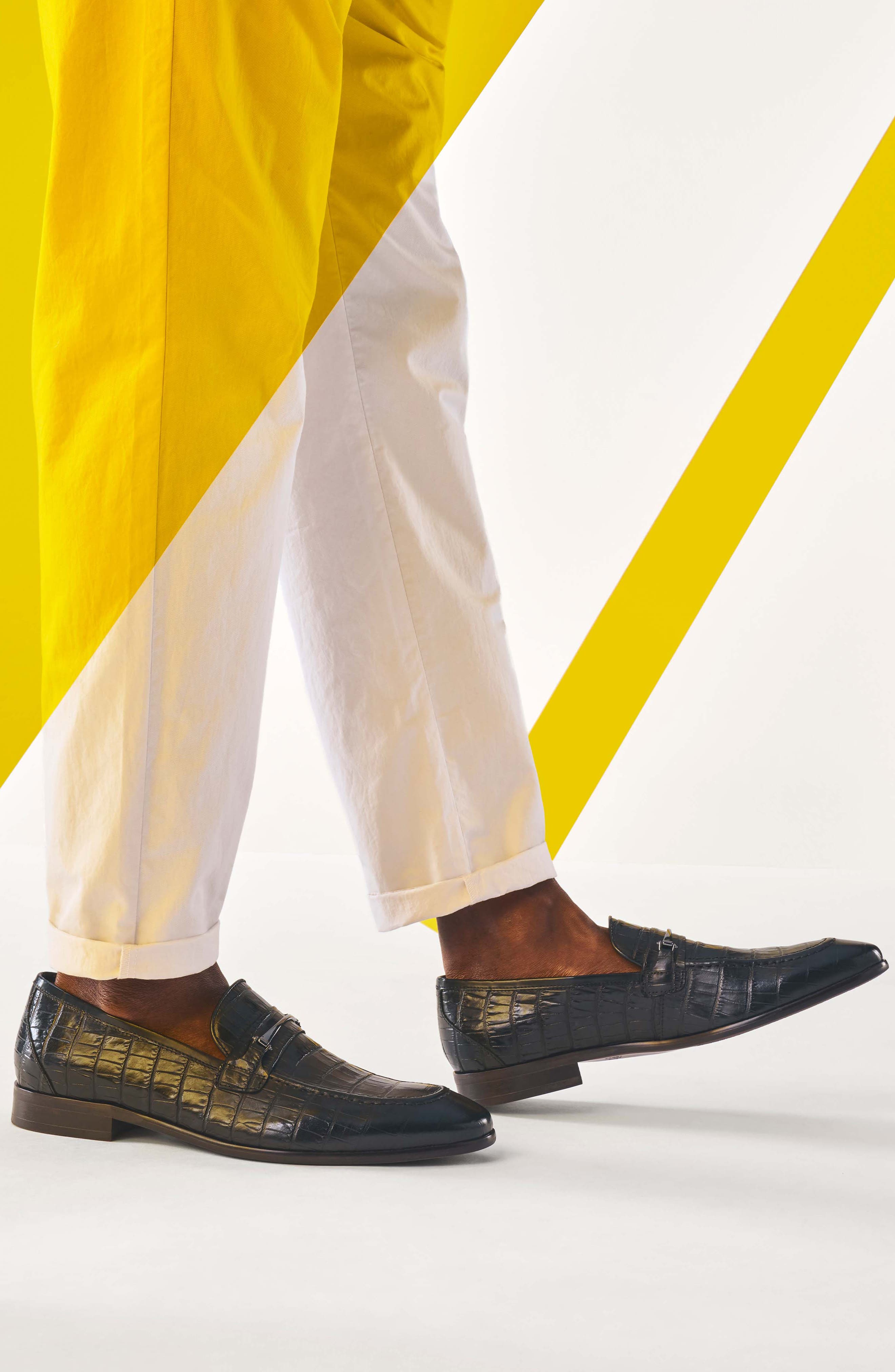 Stacy Adams Ferdinand Croc Embossed Loafer, Alternate, color, Black