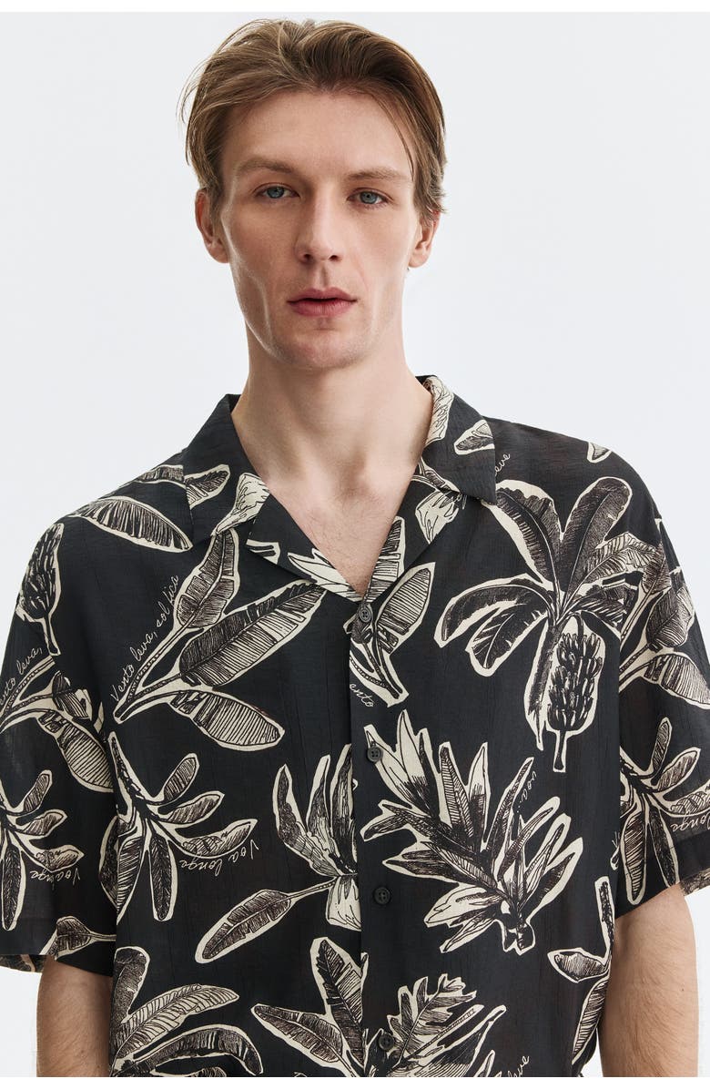 H&M Relaxed Fit Resort Shirt, Alternate, color, Black/Patterned