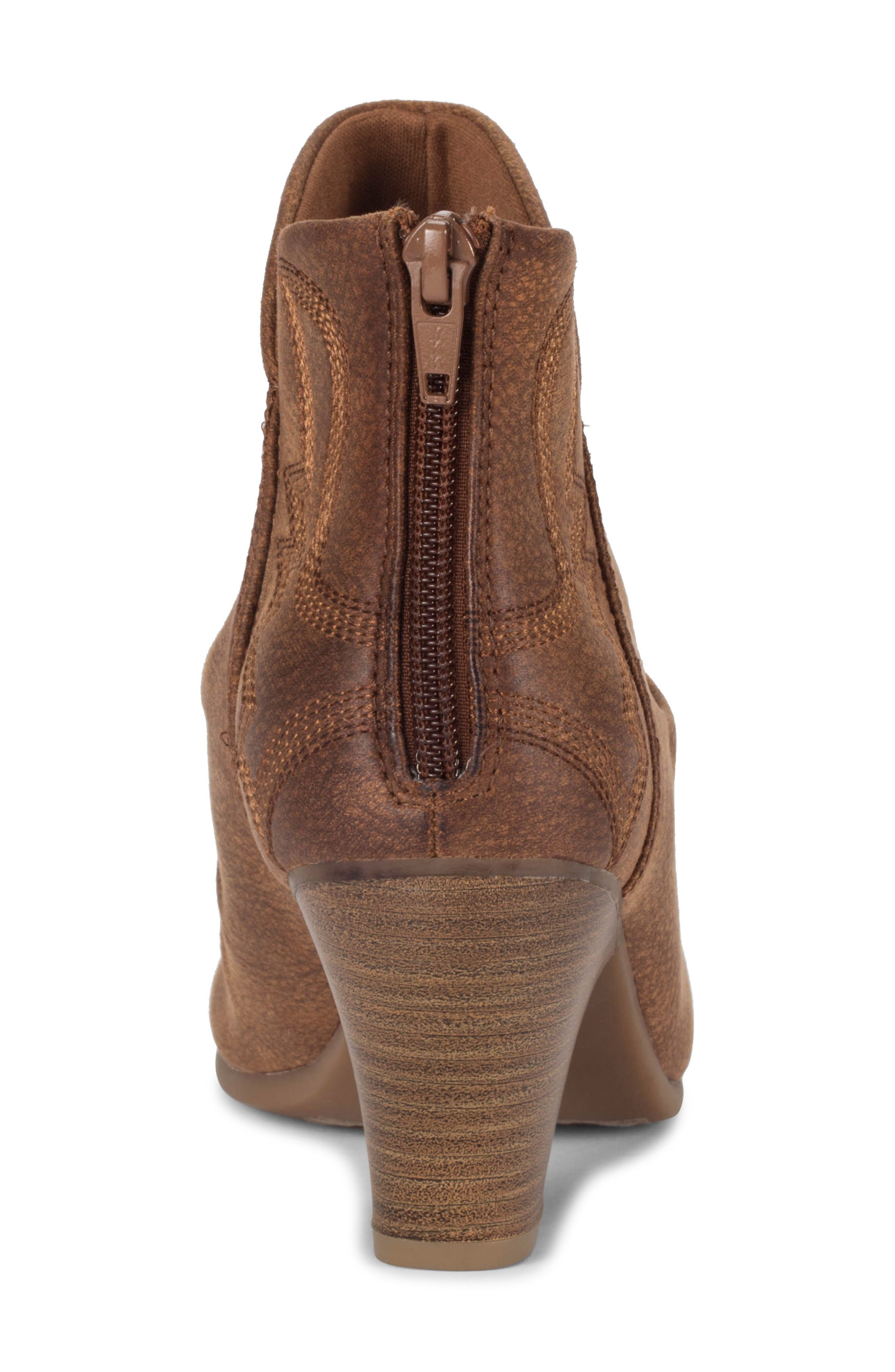 BARETRAPS Leanna Boot, Alternate, color, Cashew