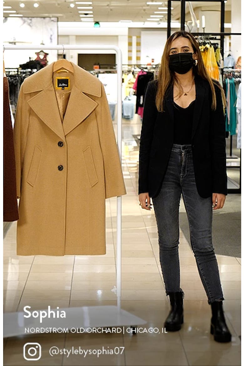 Women's Notch Collar Textured Coat video