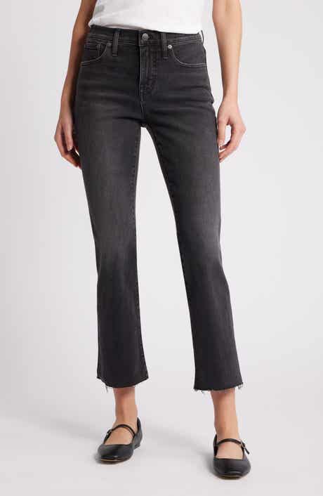 Kick Out Raw Hem Crop Jeans