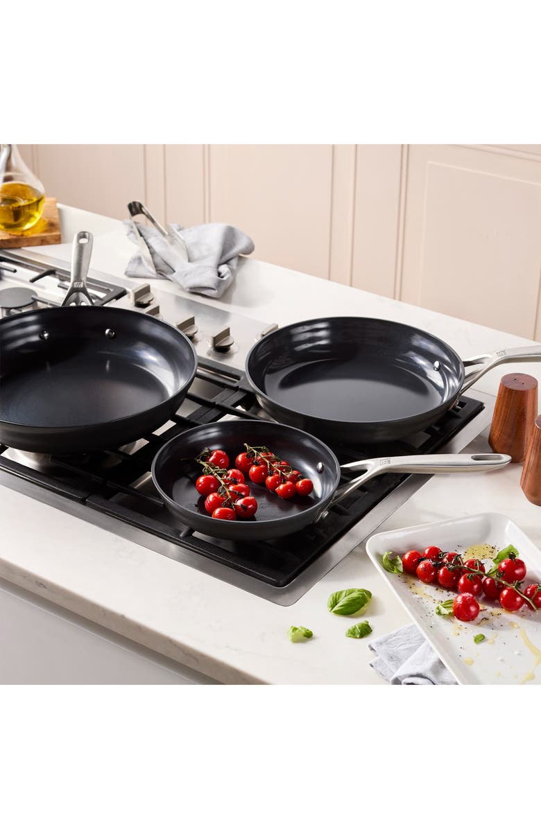 ZWILLING Motion Ceramic 3-Piece Hard Anodized Fry Pan Set, Alternate, color, Black