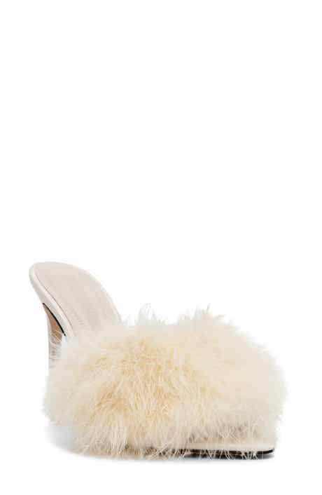 Steve Madden Ashbey Faux Feather Sandal