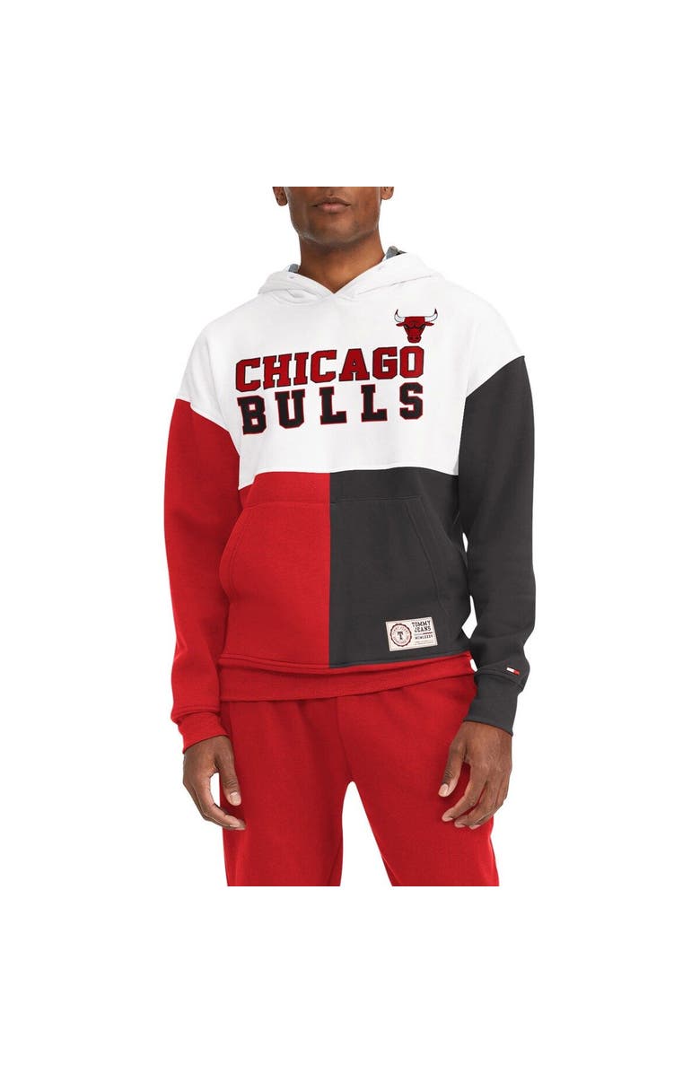 TOMMY JEANS Men's Tommy Jeans White/Red Chicago Bulls Andrew Split Pullover Hoodie, Alternate, color, White