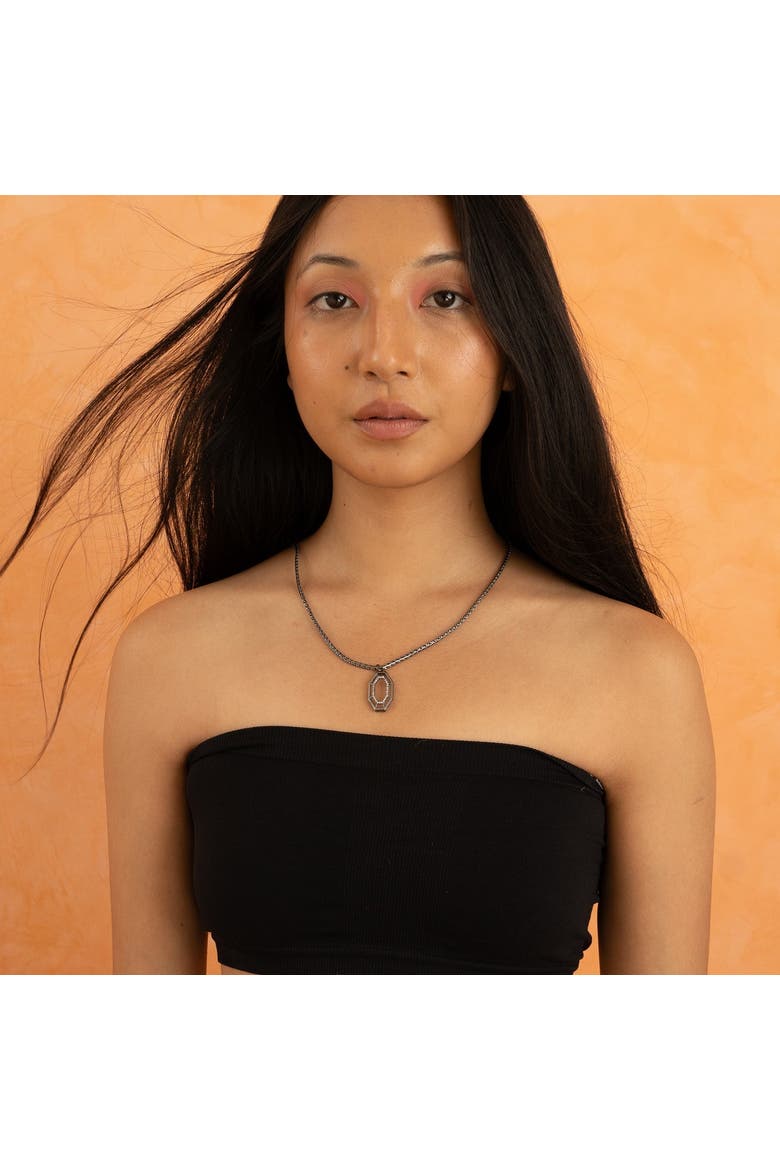 SYRA PENDANT, Alternate, color, Gunmetal Grey