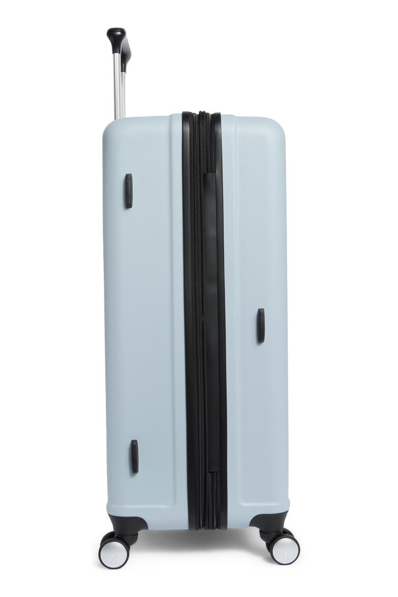 FlightPro 28-Inch Hardside Spinner Luggage, Alternate, color, POWDER BLUE MATTE