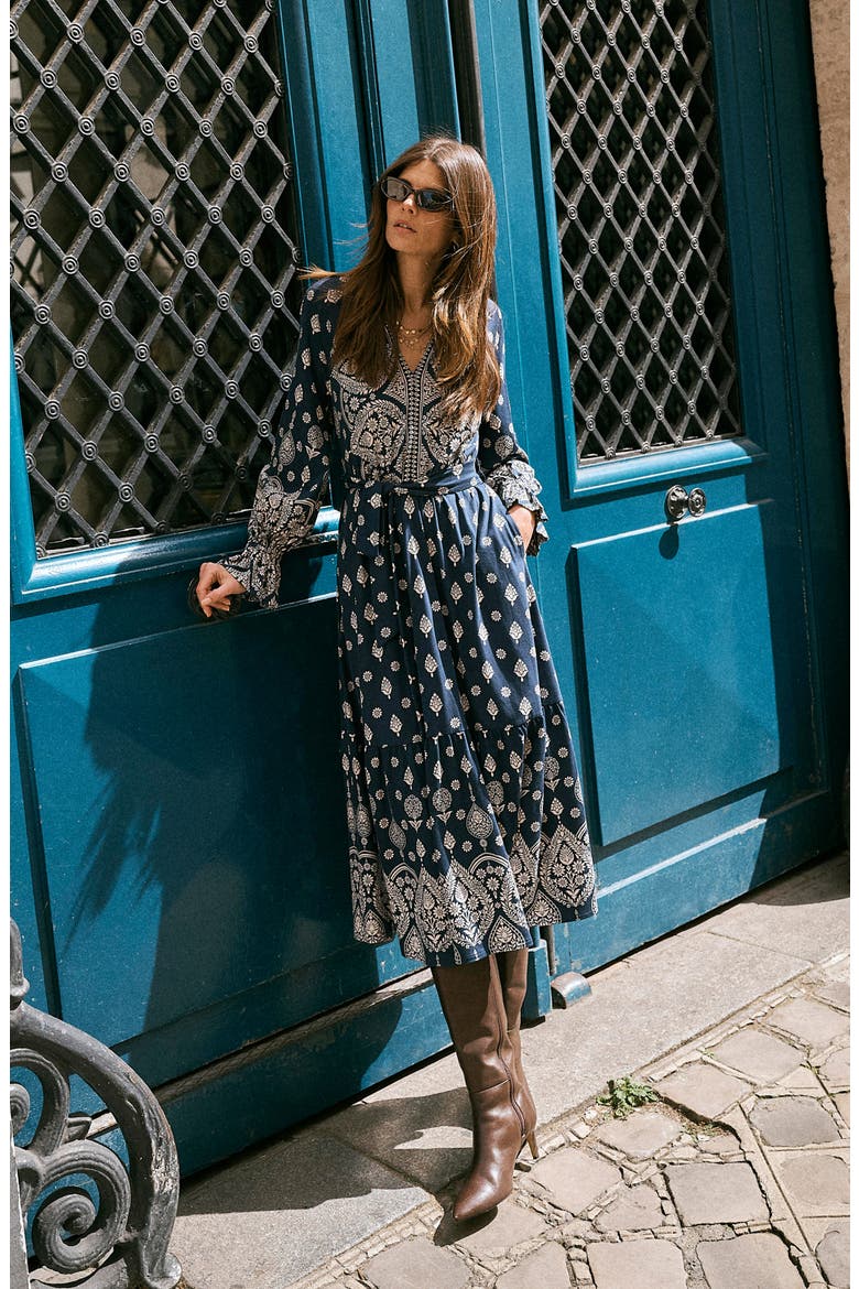 Blouson Tiered Jersey Dress, Alternate, color, FRENCH NAVY, ORNATE GARDENIA