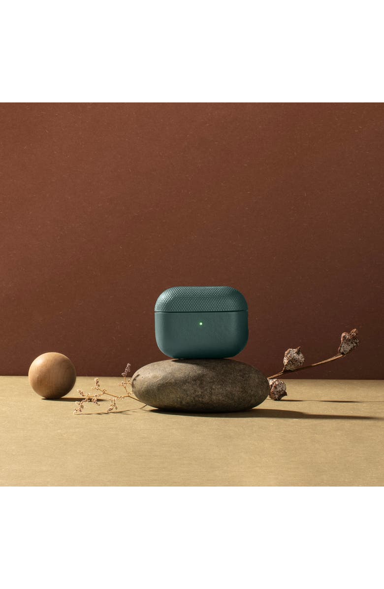 Native Union (Re)Classic Case AirPods Pro, Alternate, color, Black