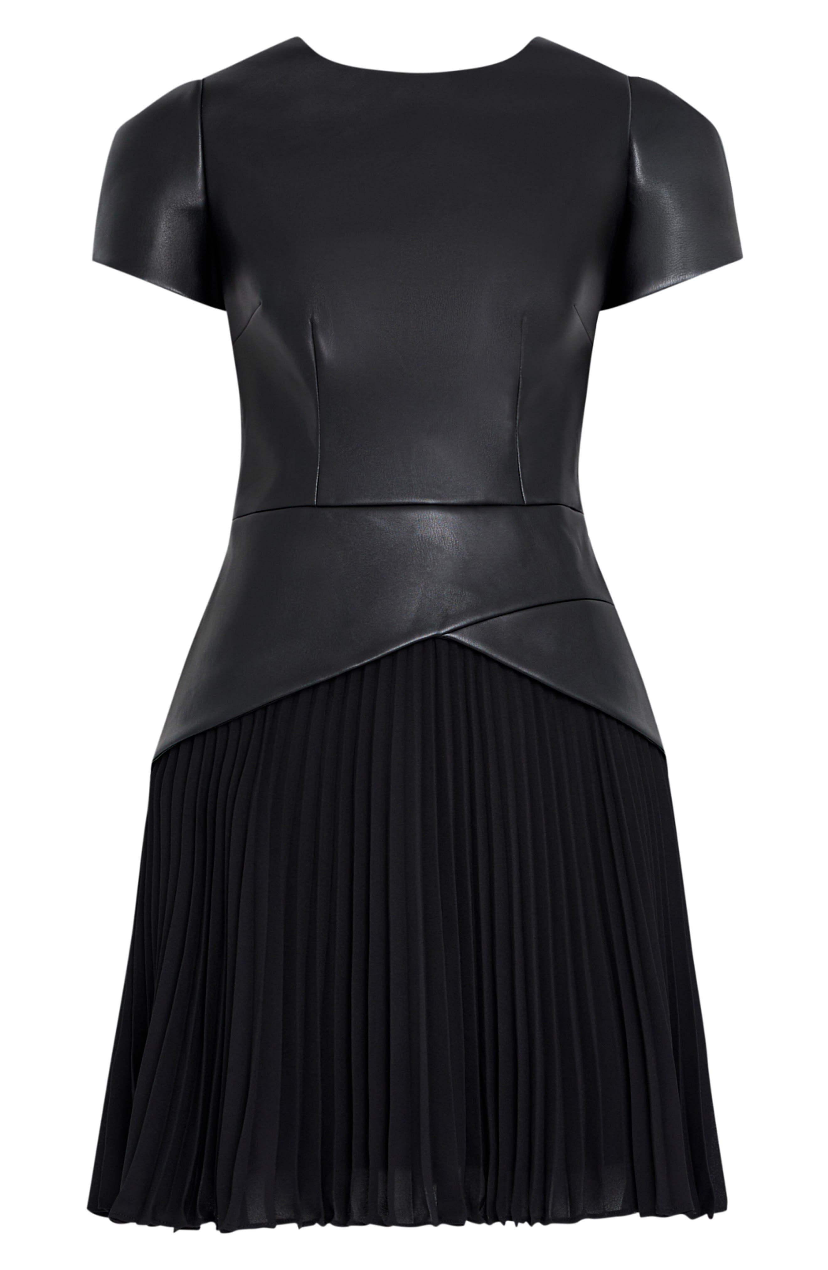 selected BLACK/ BLACK