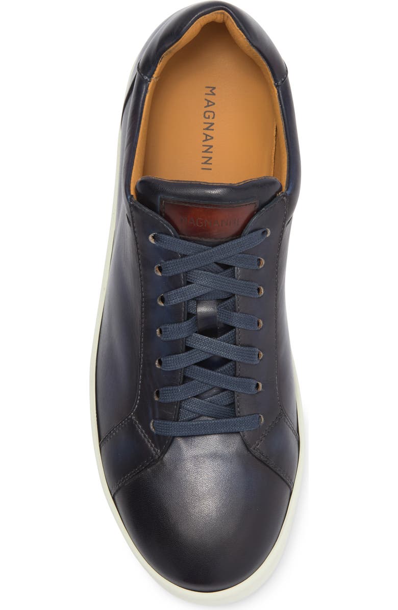 Magnanni Low Top Sneaker, Alternate, color,