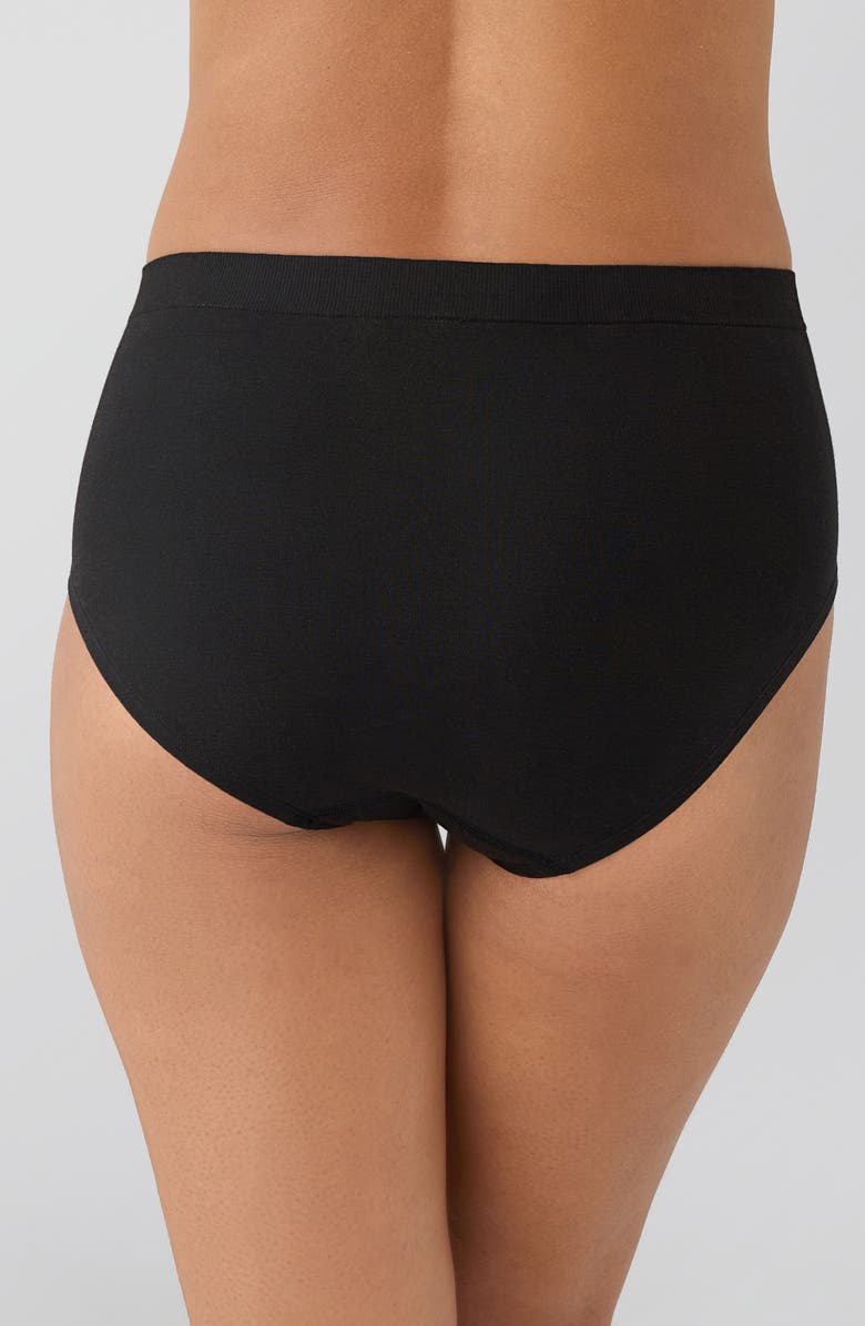 Wacoal B-Smooth<sup>®</sup> Natural Briefs, Alternate, color, Black