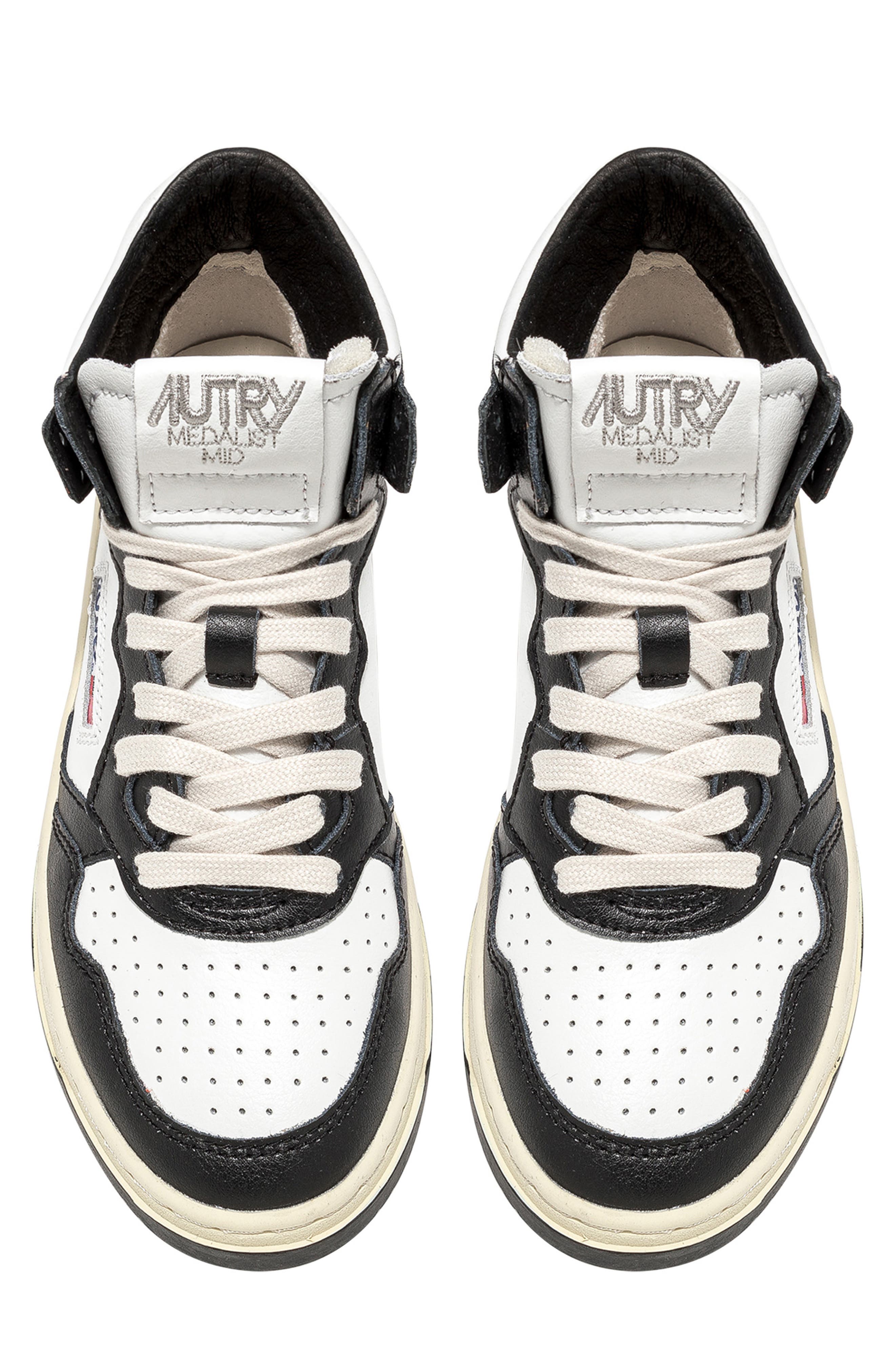 AUTRY Medalist Mid Top Sneaker, Alternate, color, 