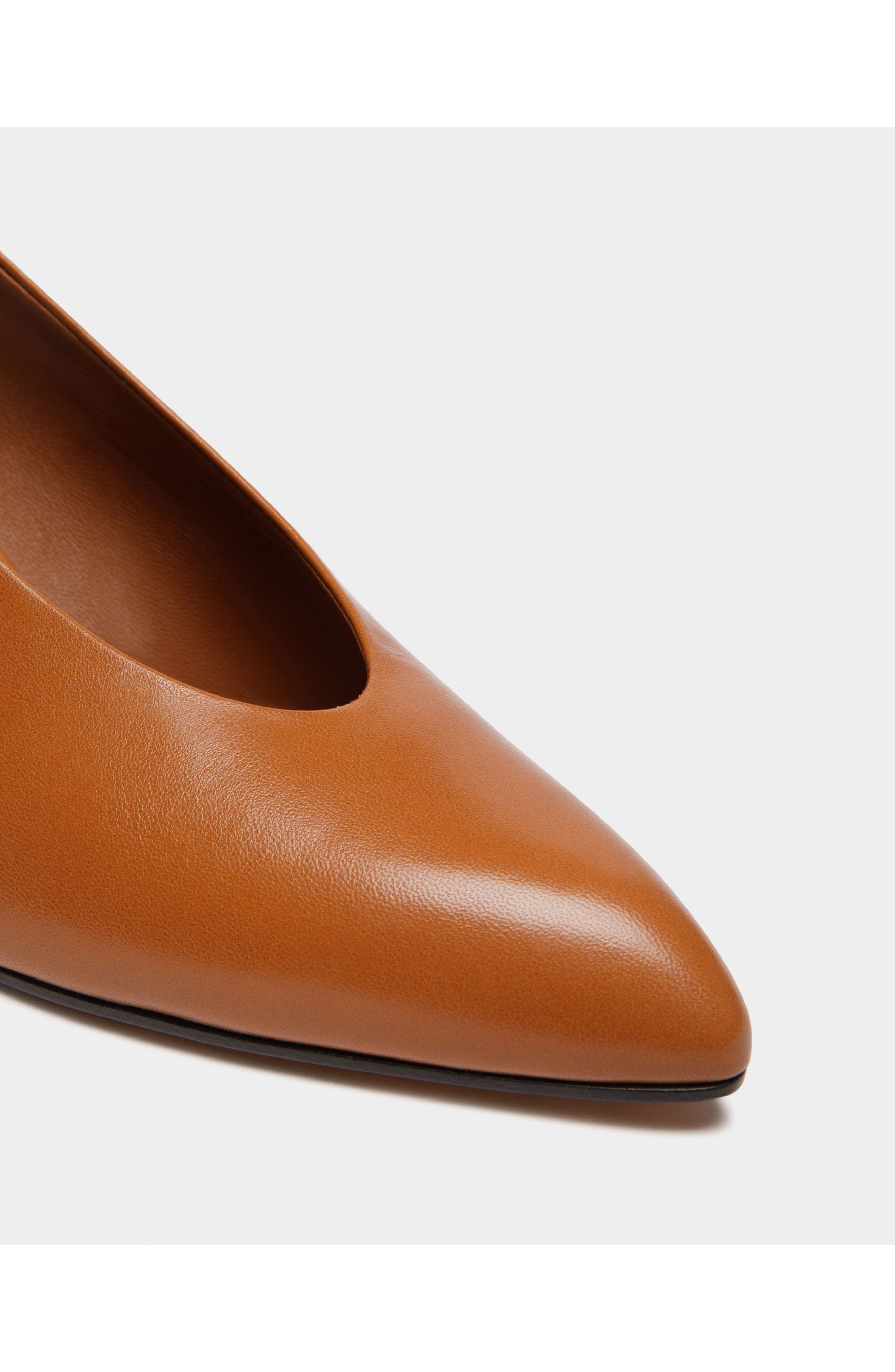 Bally Alva Pump in Leather, Alternate, color, Brown