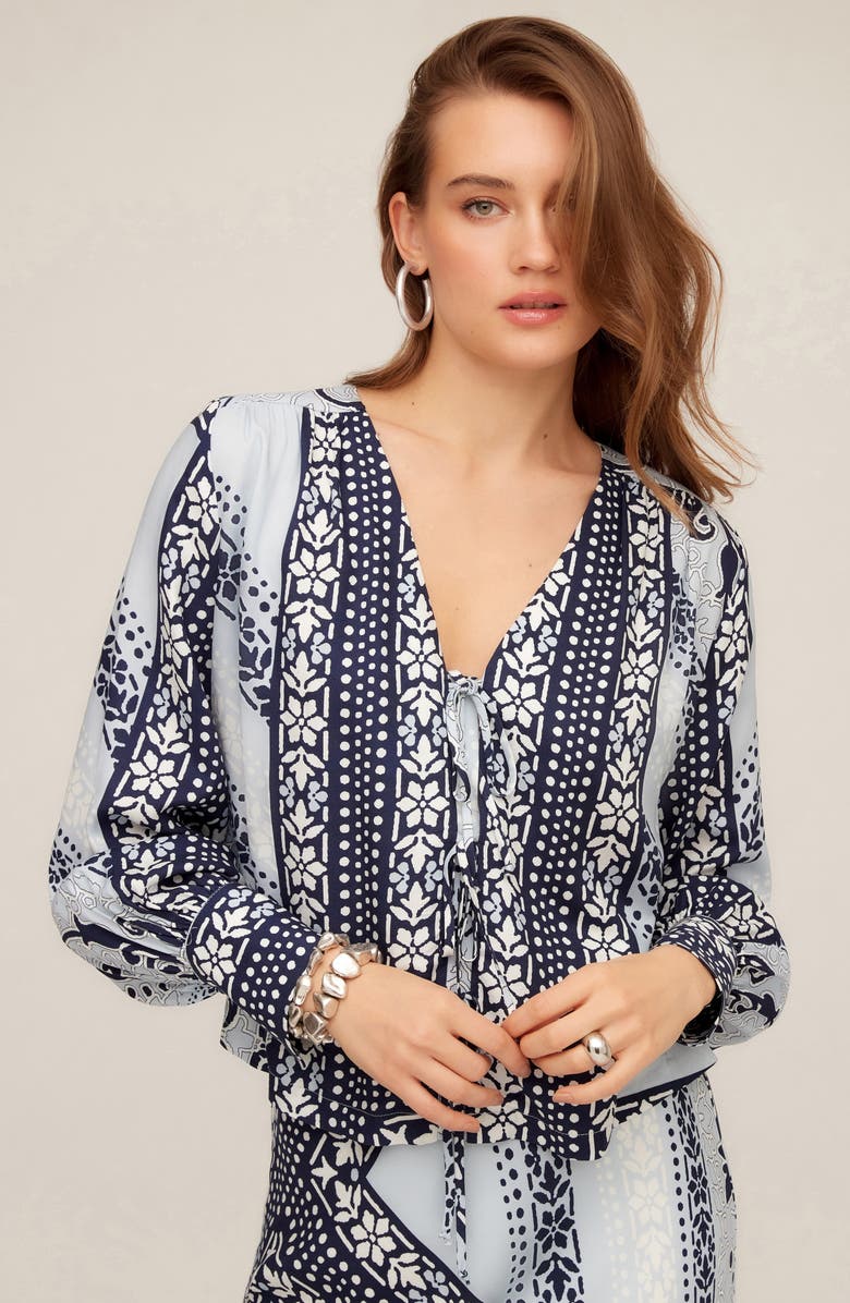 FIFTEEN TWENTY Kayla Tie Front Top, Alternate, color, Print