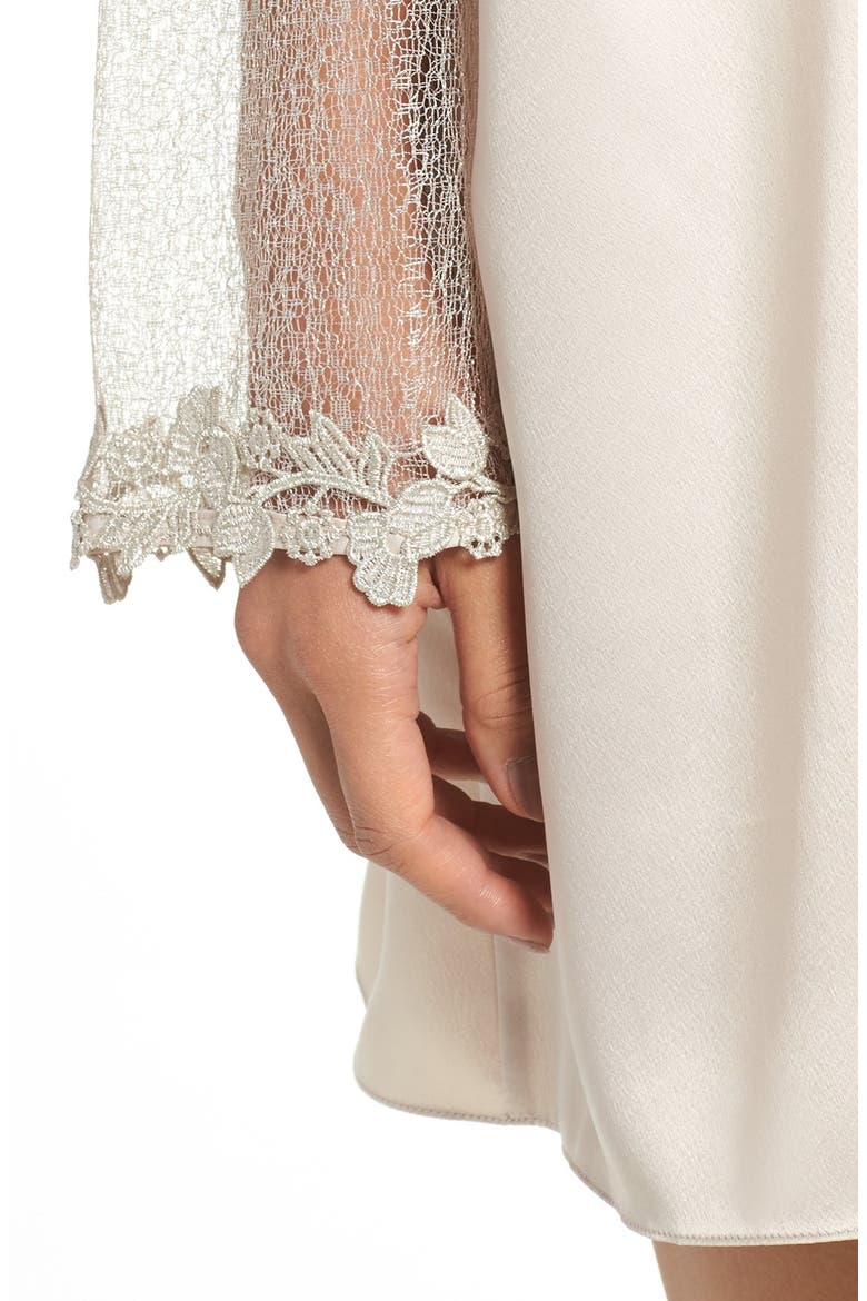 Showstopper Robe, Alternate, color, CHAMPAGNE