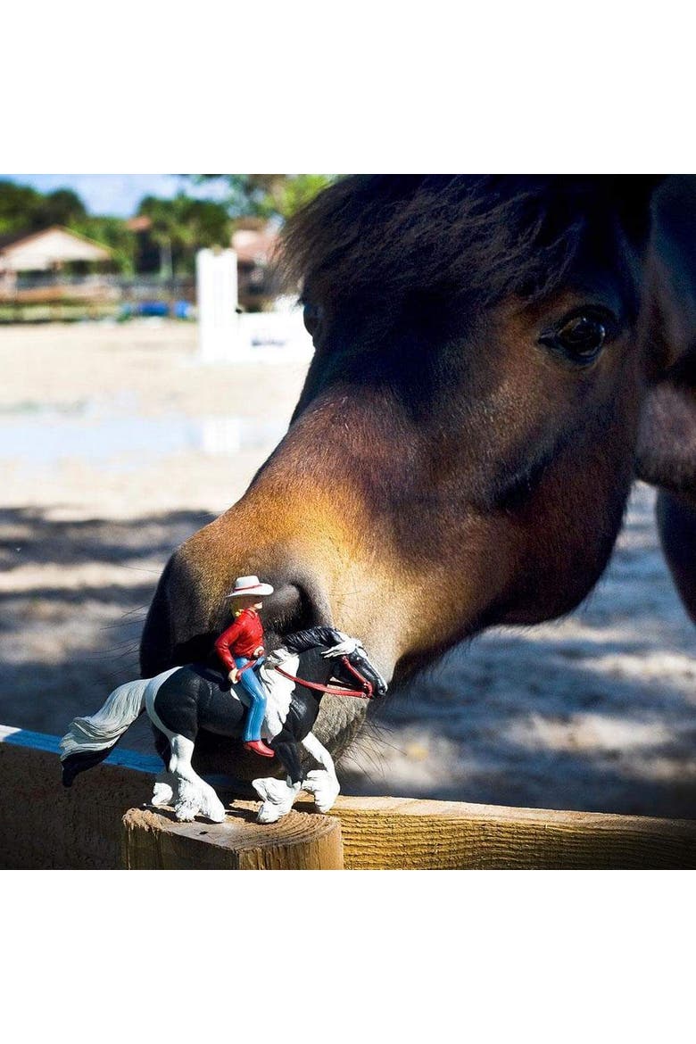 Audrey On Streaming Light Set Horse Toy, Alternate, color, None