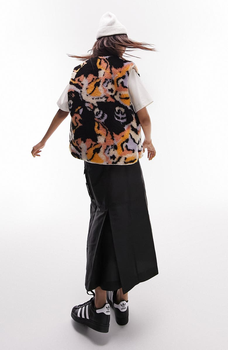 Topshop Camouflage High Pile Fleece Vest, Alternate, color, 